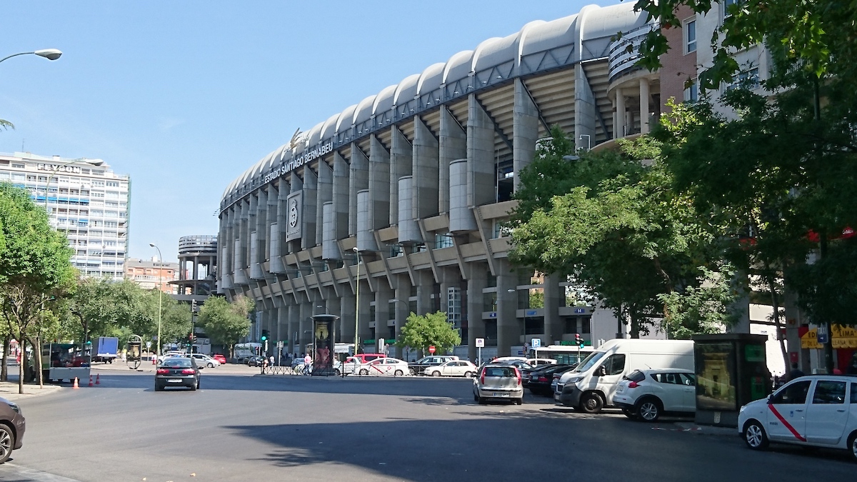 Foto del estadio Santiago Bernabeu, en Madrid-España.